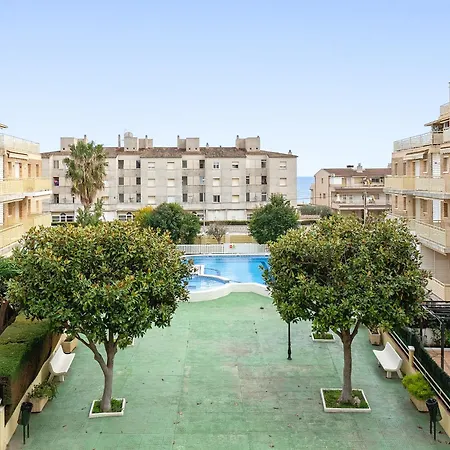 Apartment En Con Piscina Compartida *